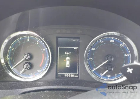 2018 Toyota Corolla Se z USA, uszkodzony, nr VIN 2T1BURHE8JC965083